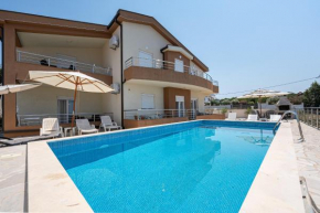 Four Seasons Villa Valentina